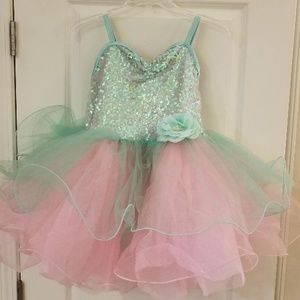 2 Costumes-Dance/Halloween/Play w/Hair Accessories